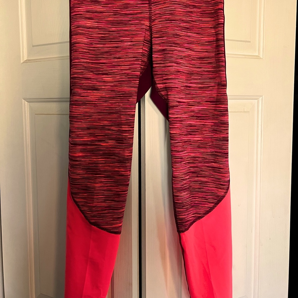 Pink striped old navy active leggings. Size M